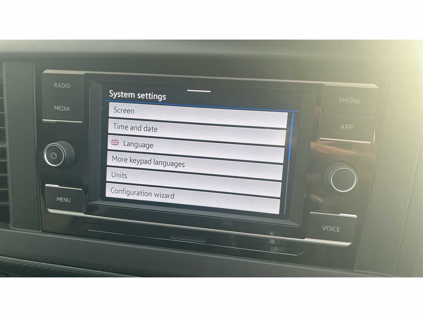 Volkswagen Transporter T30 Panel van Highline LWB 110 PS 2.0 TDI 5sp Manual