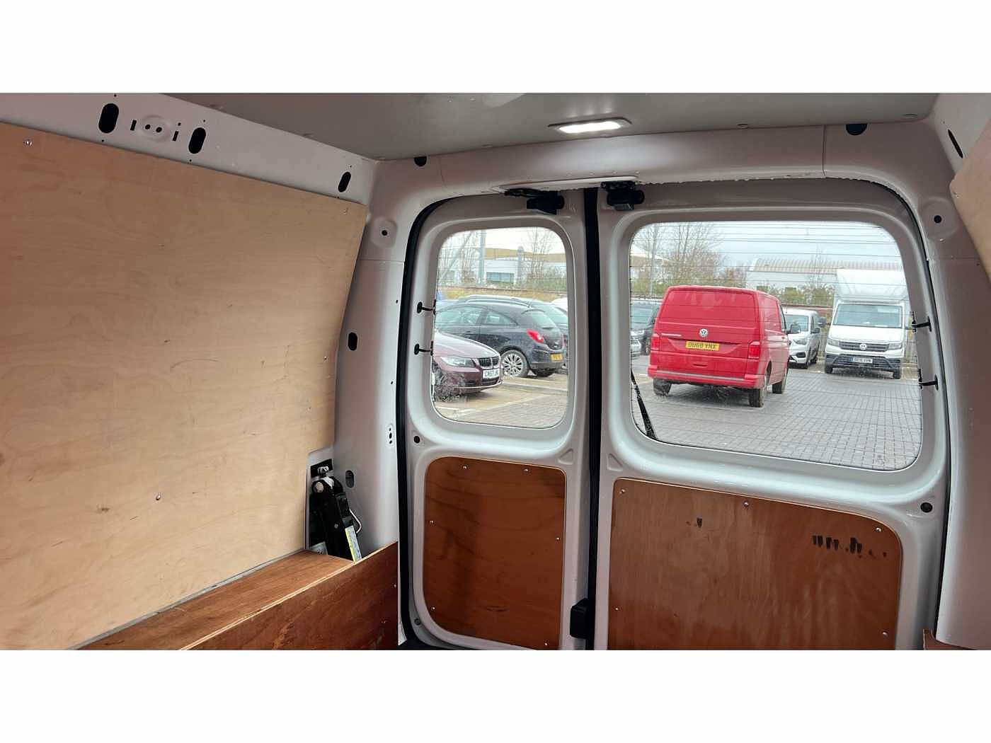 Volkswagen Caddy C20 Panel van Startline SWB 102 PS 2.0 TDI 5sp Manual