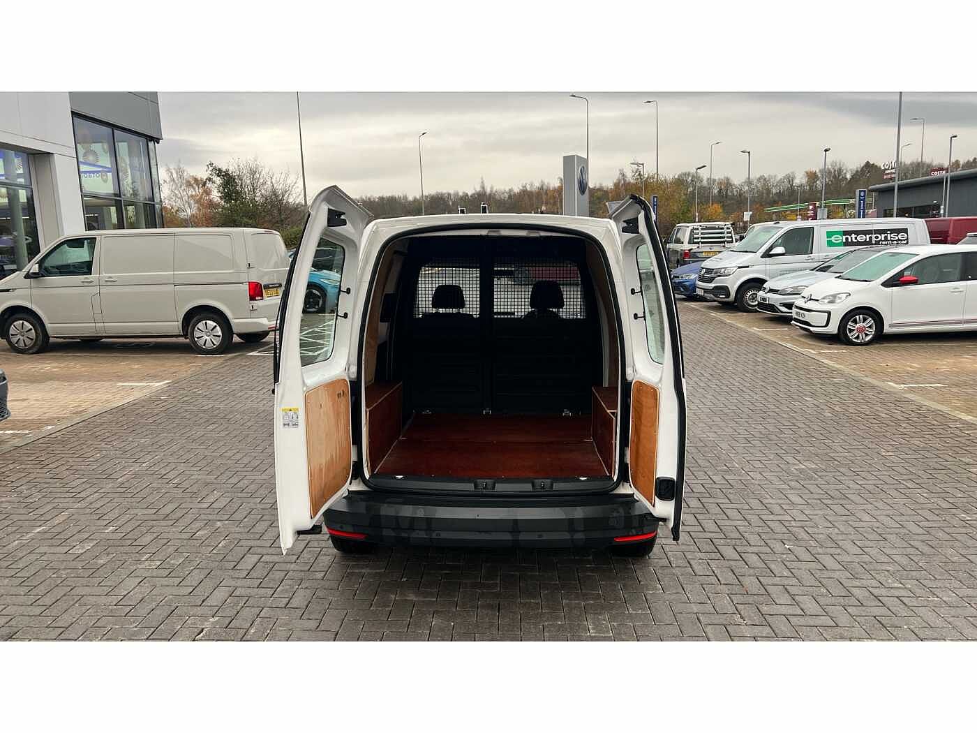 Volkswagen Caddy C20 Panel van Startline SWB 102 PS 2.0 TDI 5sp Manual