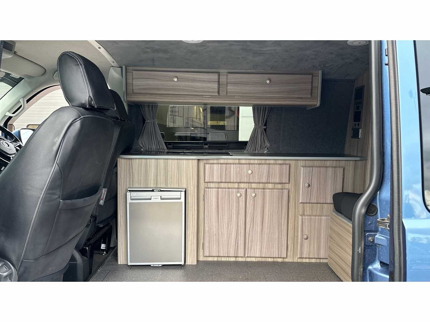Volkswagen Transporter T32 Kombi Highline LWB EU6 150 PS 2.0 TDI BMT 7sp DSG