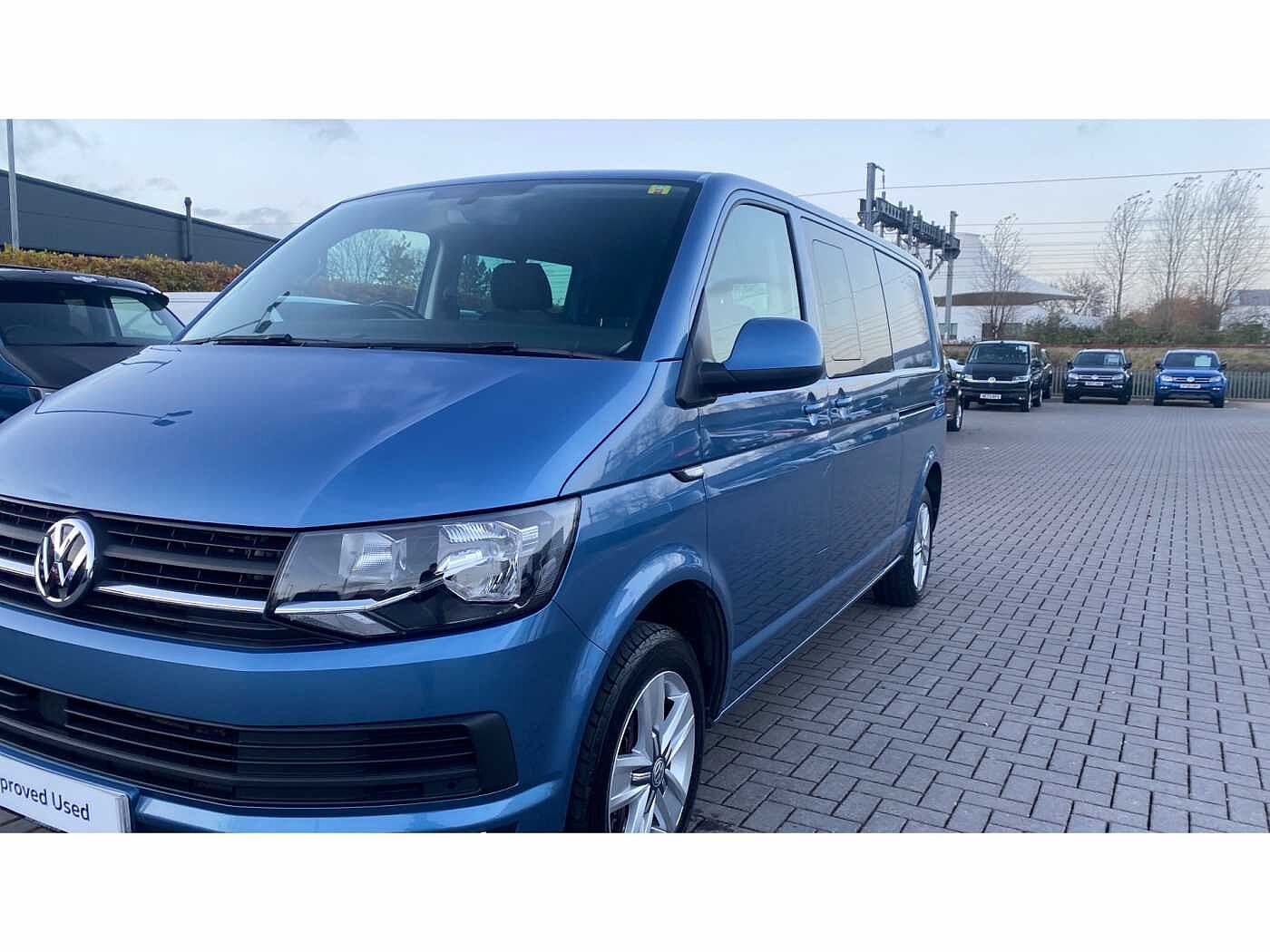 Volkswagen Transporter T32 Kombi Highline LWB 150 PS 2.0 TDI BMT 7sp DSG