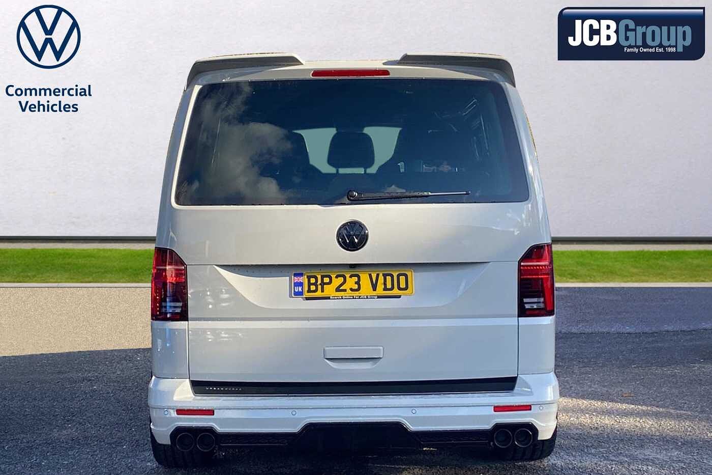 Volkswagen Transporter SWB KOMBI Diesel T32 2.0TDI 204ps Highline Kombi, DSG, LOTS OF SPEC & URBAN AUTO KIT