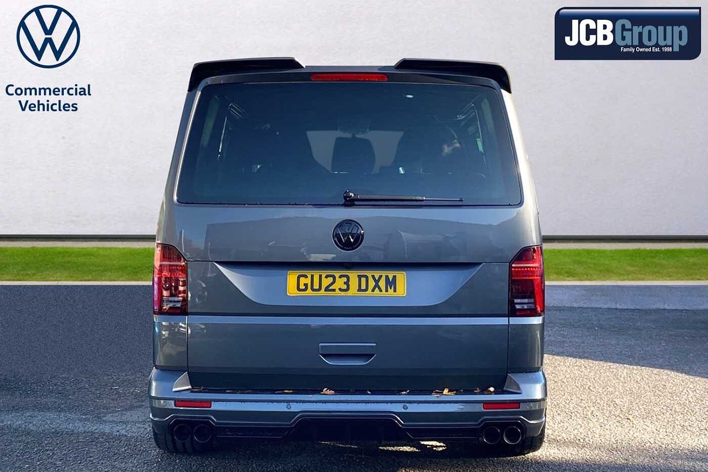 Volkswagen Transporter SWB KOMBI Diesel T32 2.0TDI 204ps Highline Kombi, DSG, LOTS OF SPEC & URBAN AUTO KIT