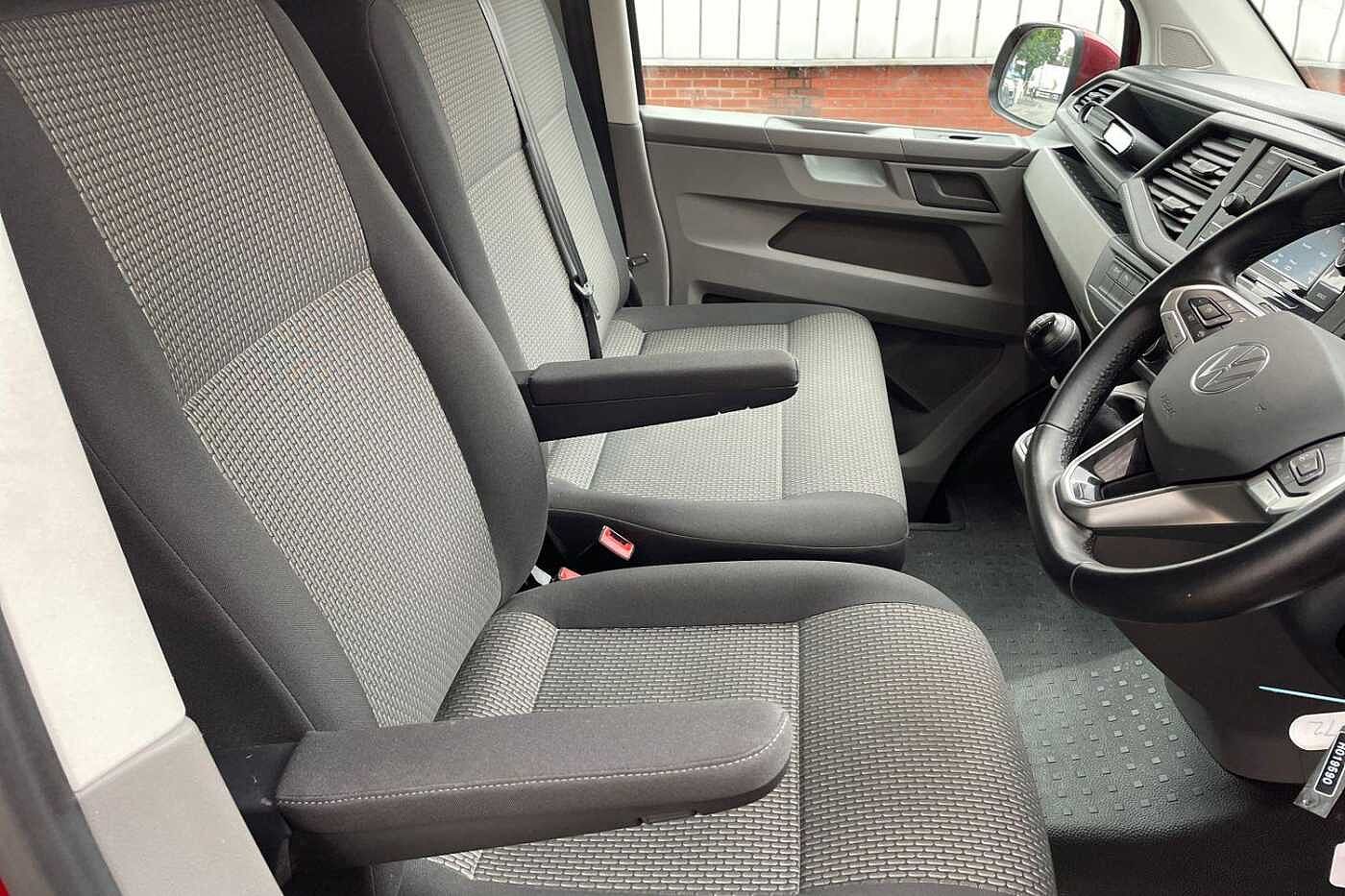 Volkswagen Transporter T30 Highline LWB 150ps