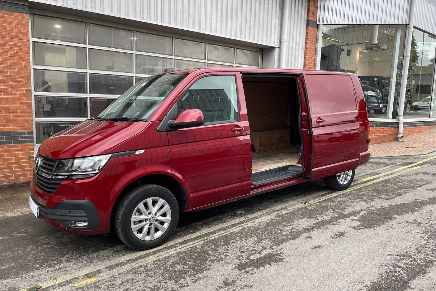 Volkswagen Transporter T30 Highline LWB 150ps