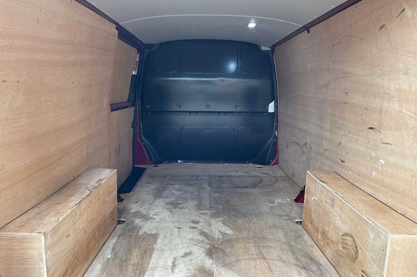 Volkswagen Transporter T30 Highline LWB 150ps