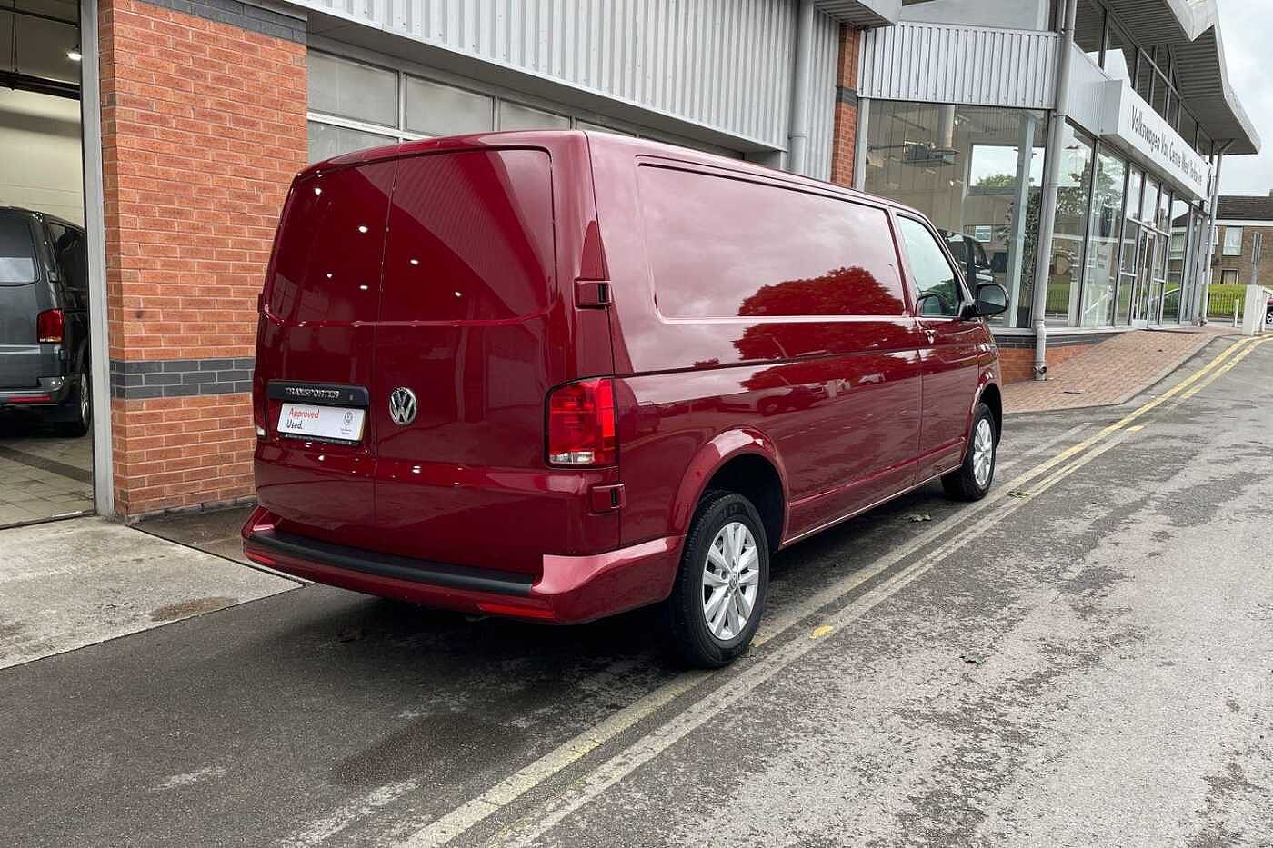 Volkswagen Transporter T30 Highline LWB 150ps
