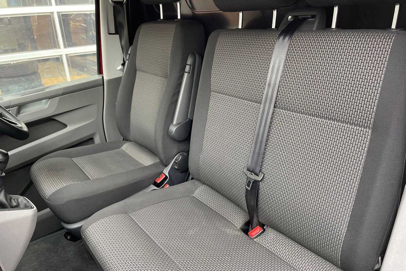 Volkswagen Transporter T30 Highline LWB 150ps