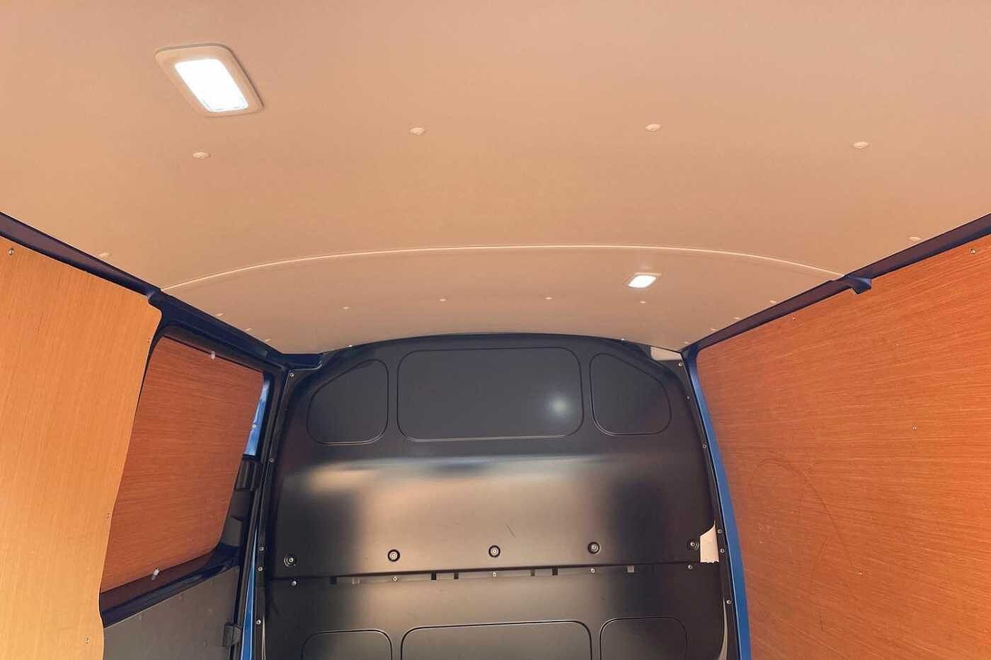 Volkswagen Transporter T28 SWB 2.0 TDI 150 Highline DSG