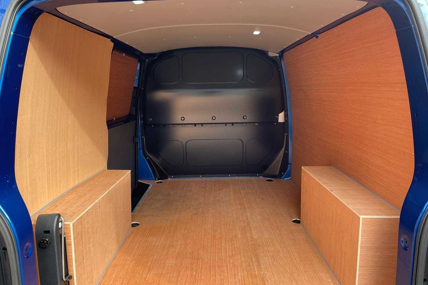 Volkswagen Transporter T28 SWB 2.0 TDI 150 Highline DSG