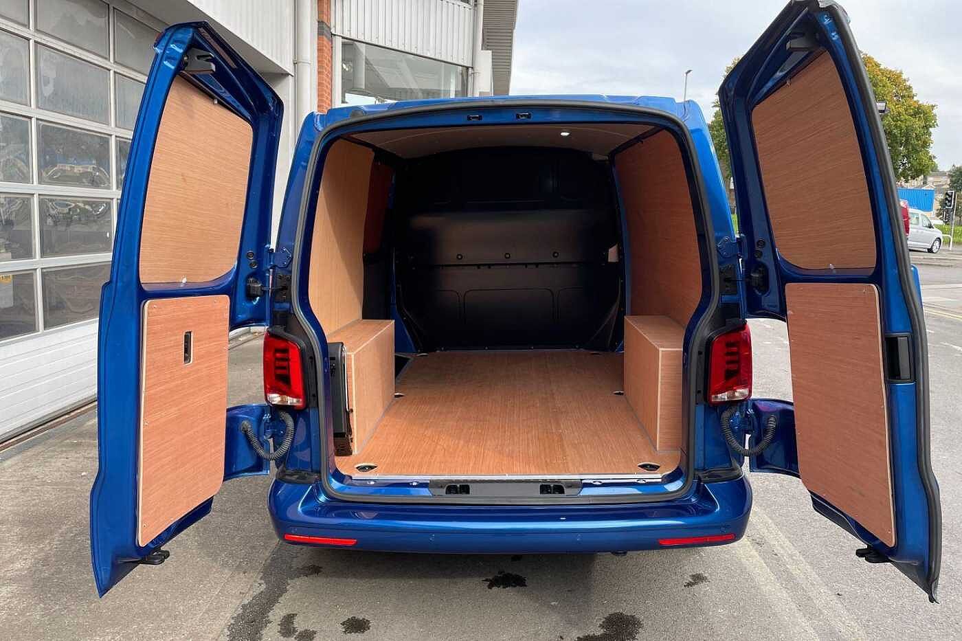 Volkswagen Transporter T28 SWB 2.0 TDI 150 Highline DSG