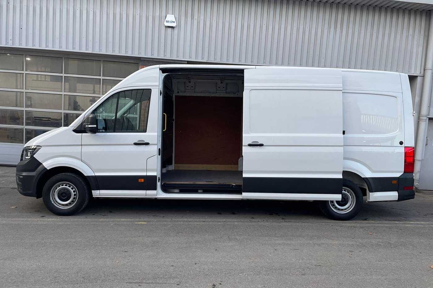 Volkswagen Crafter CR35 LWB FWD 2.0 TDI 140PS Trendline High Roof Van