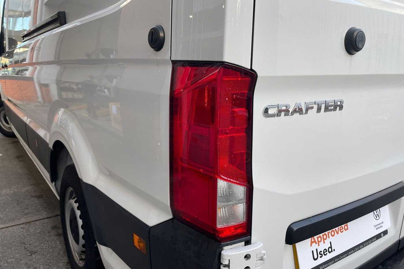 Volkswagen Crafter CR35 LWB FWD 2.0 TDI 140PS Trendline High Roof Van
