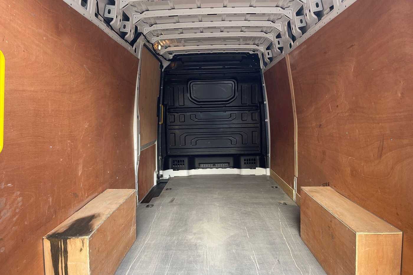 Volkswagen Crafter CR35 LWB FWD 2.0 TDI 140PS Trendline High Roof Van