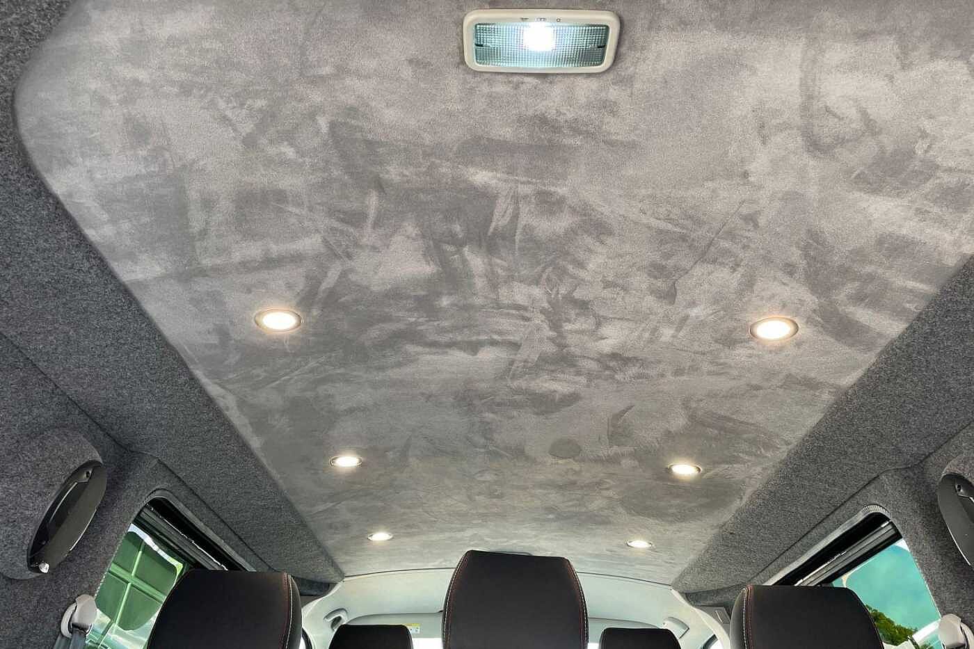Volkswagen Transporter T32 SWB 2.0 BiTDI BMT 204 M/Roof Highline Kombi Van DSG