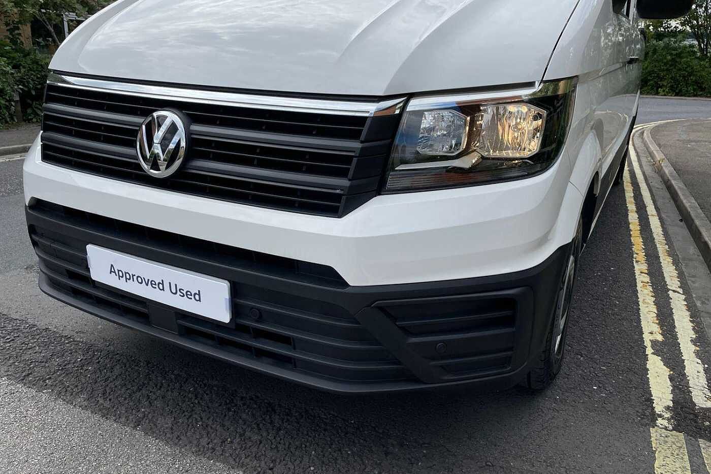Volkswagen Crafter CR35 MWB FWD 2.0 TDI 140PS Trendline High Roof Van