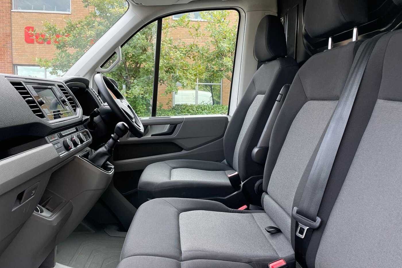 Volkswagen Crafter CR35 MWB FWD 2.0 TDI 140PS Trendline High Roof Van