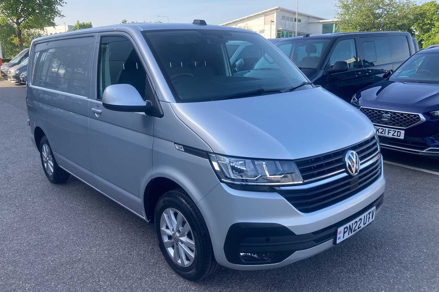 Volkswagen Transporter 2.0TDI 110ps T28 Highline BMT SWB PV