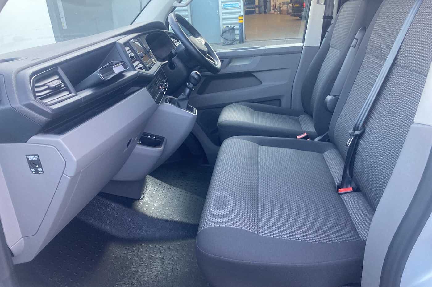 Volkswagen Transporter 2.0TDI 110ps T28 Highline BMT SWB PV