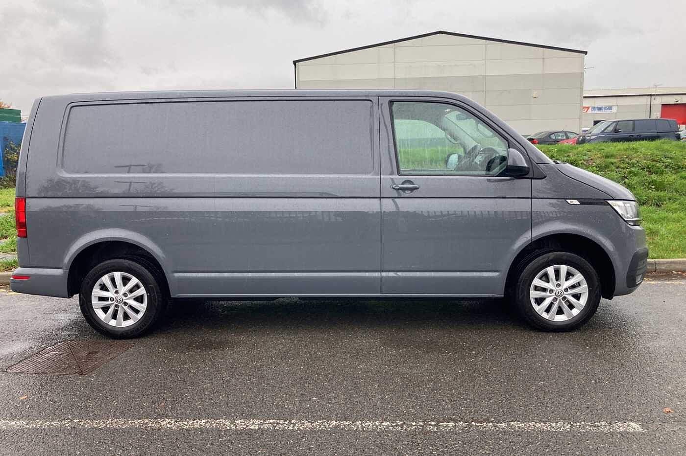 Volkswagen Transporter 2.0TDI 150ps(Eu6d) T30 Highline LWB