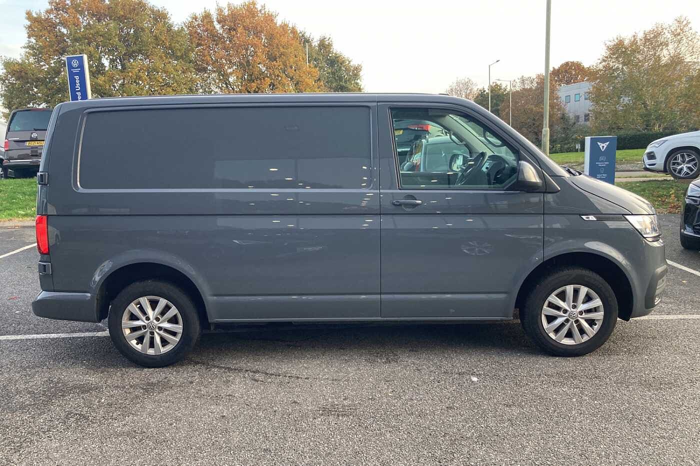 Volkswagen Transporter 2.0TDI 102ps T28 Highline BMT SWB PV