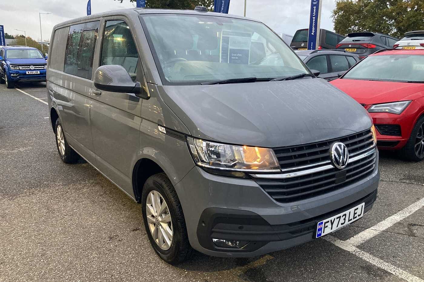 Volkswagen Transporter Kombi 2.0TDI 150 T30 High BMT SWB DSG