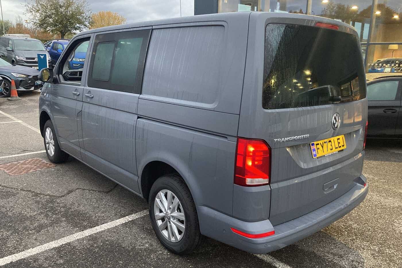 Volkswagen Transporter Kombi 2.0TDI 150 T30 High BMT SWB DSG