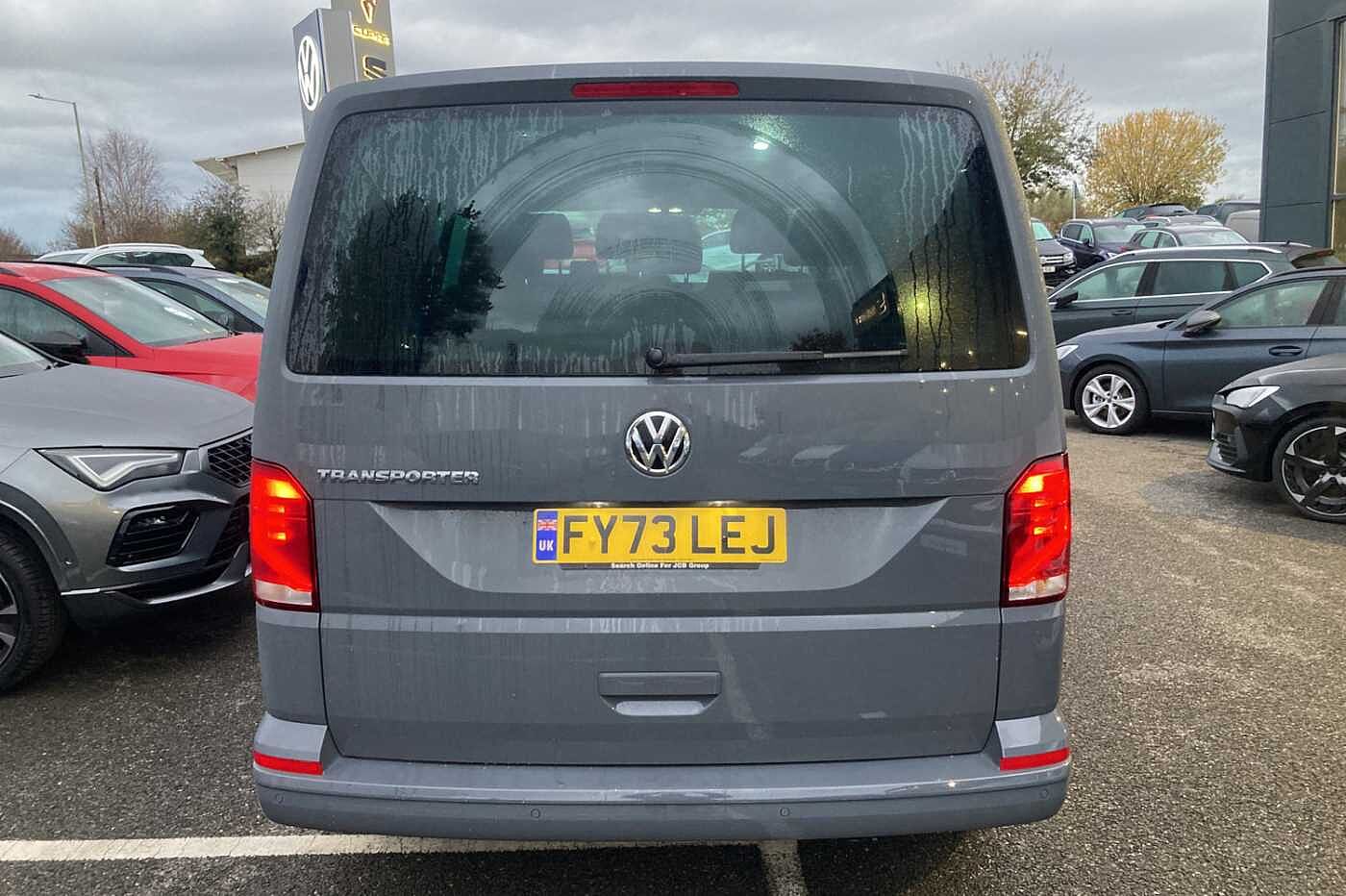 Volkswagen Transporter Kombi 2.0TDI 150 T30 High BMT SWB DSG