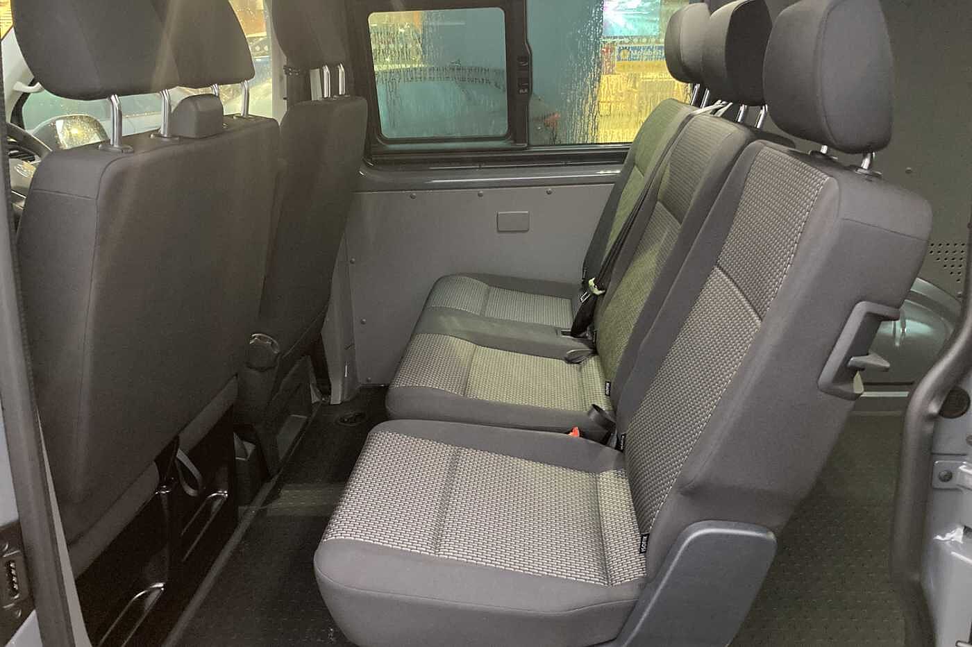 Volkswagen Transporter Kombi 2.0TDI 150 T30 High BMT SWB DSG