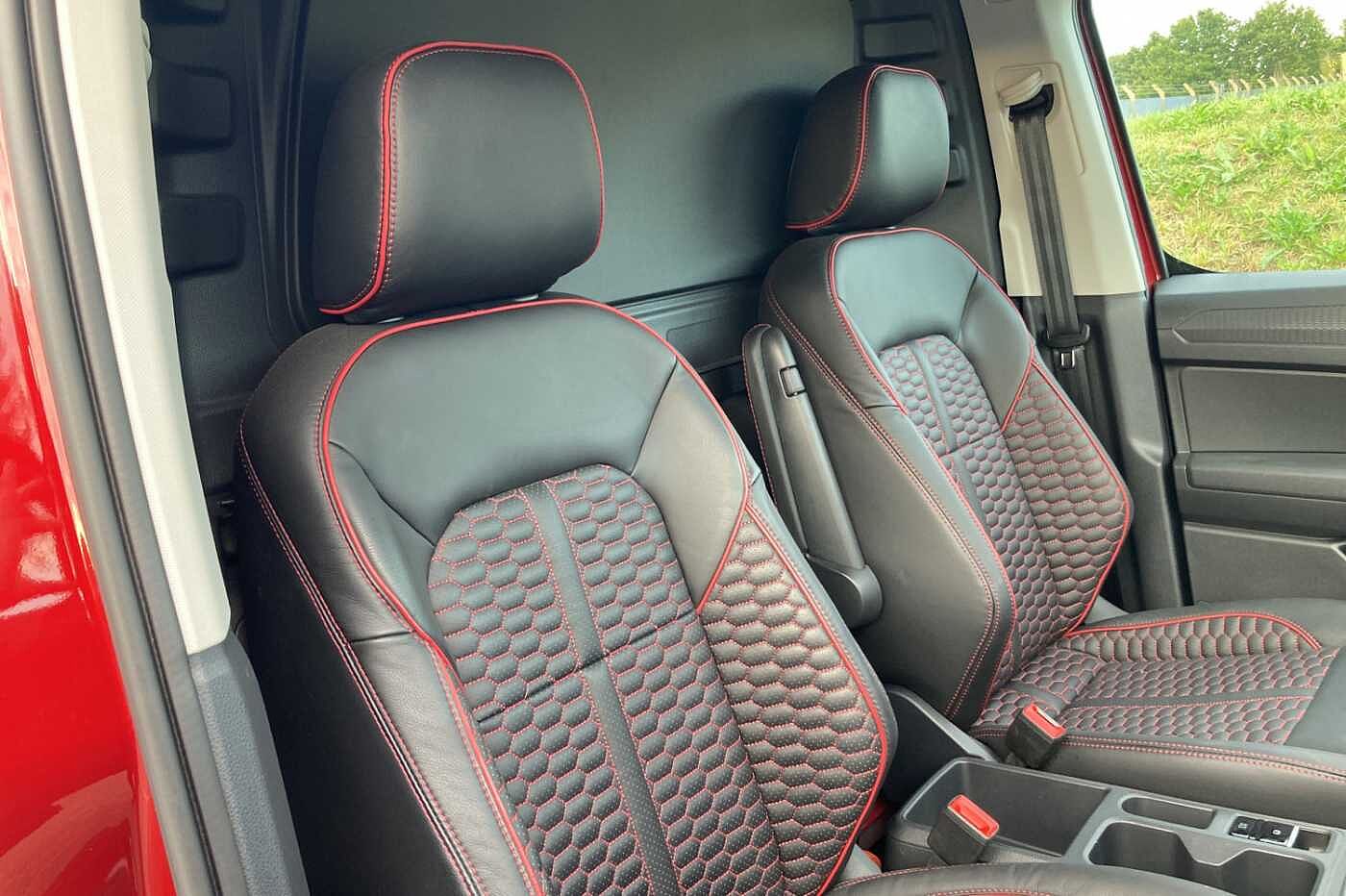 Volkswagen Caddy 2.0TDI (122PS)C20 Cargo Commerce Pro DSG PV