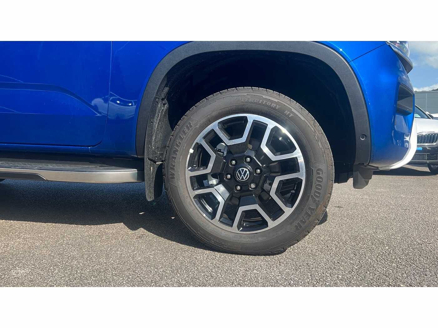 Volkswagen Amarok Diesel D/Cab Pick Up Style 2.0 TDI 205 4MOTION Auto