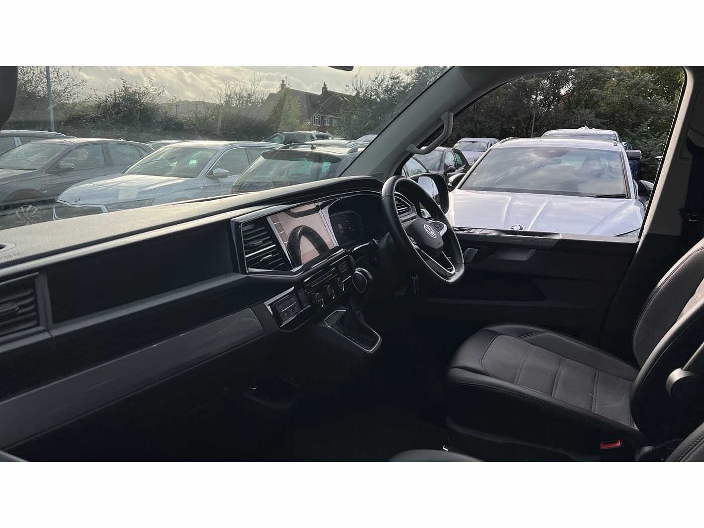 Volkswagen Caravelle 2.0TDI (204PS)(Eu6d) BMT SWB 7 seats DSG