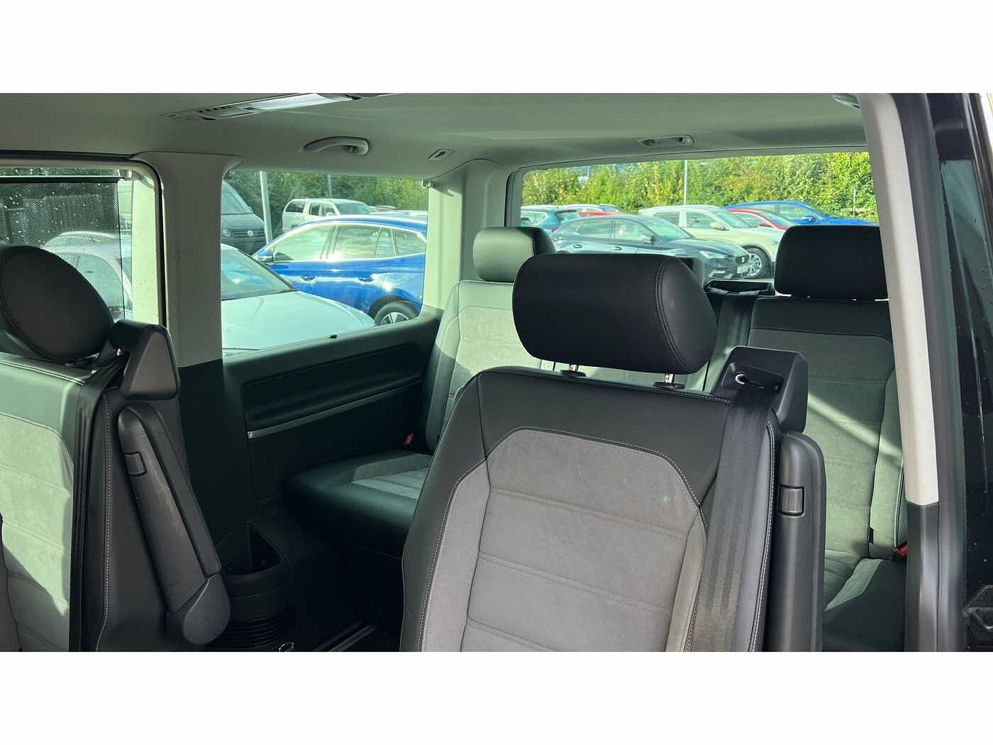 Volkswagen Caravelle 2.0TDI (204PS)(Eu6d) BMT SWB 7 seats DSG