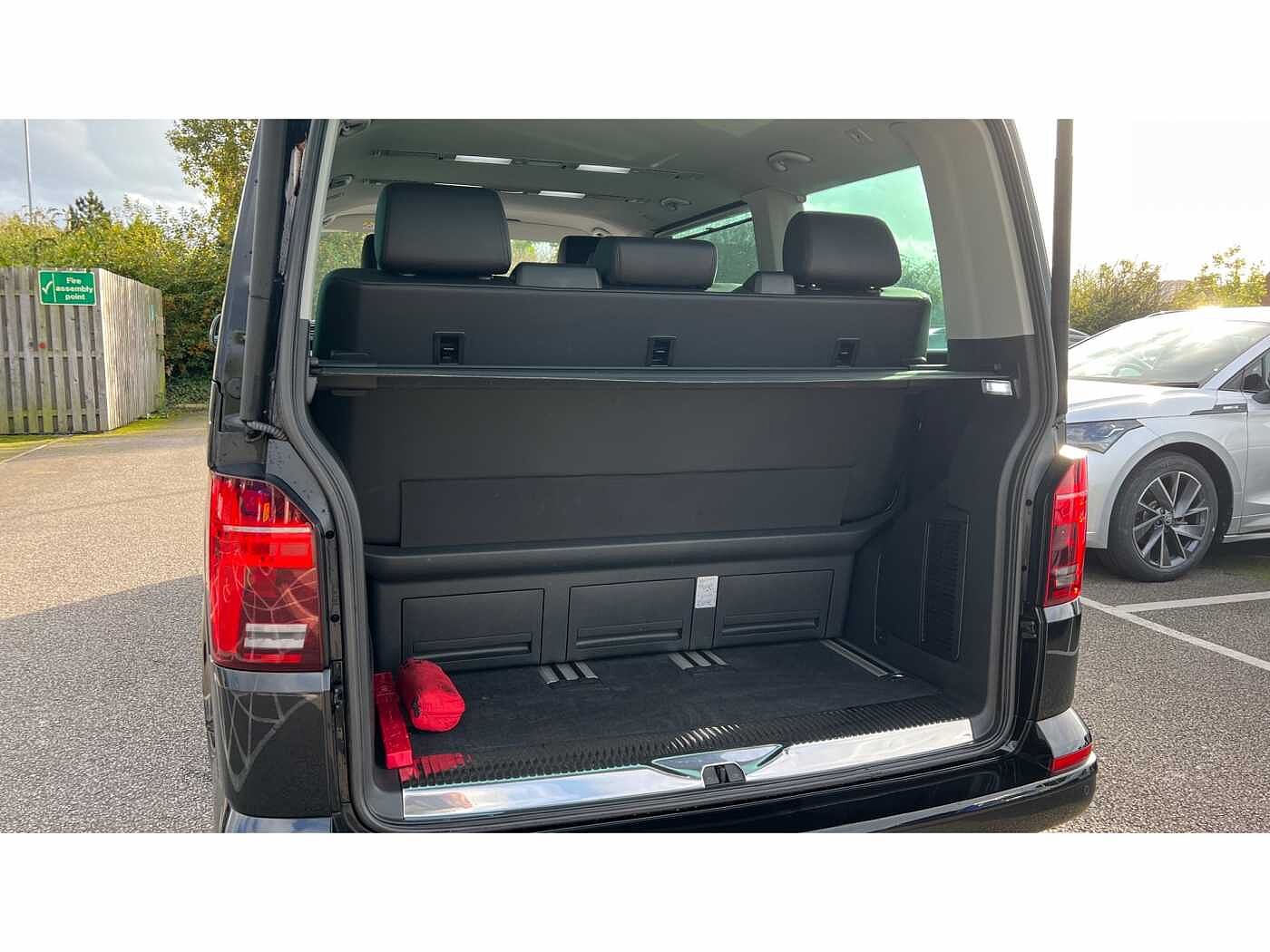 Volkswagen Caravelle 2.0TDI (204PS)(Eu6d) BMT SWB 7 seats DSG