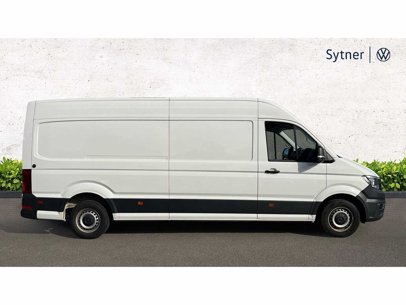 Volkswagen Crafter 2.0TDI (140PS) RWD CR35 LWB Trendline PV