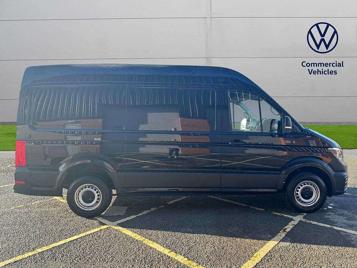 Volkswagen Crafter Cr35 Mwb Diesel Fwd 2.0 TDI 140Ps Trendline High Roof Van
