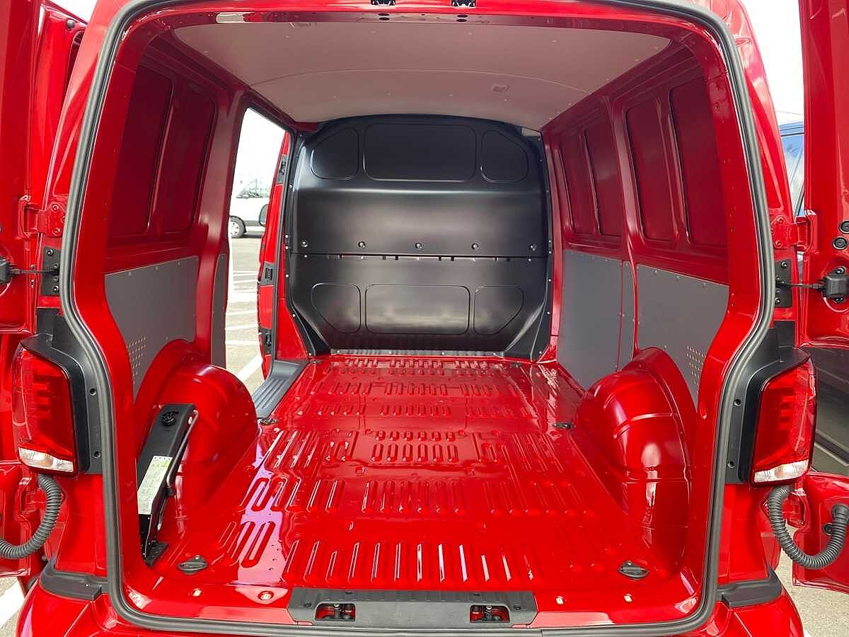 Volkswagen Transporter T28 Swb Diesel 2.0 TDI 110 Highline Van