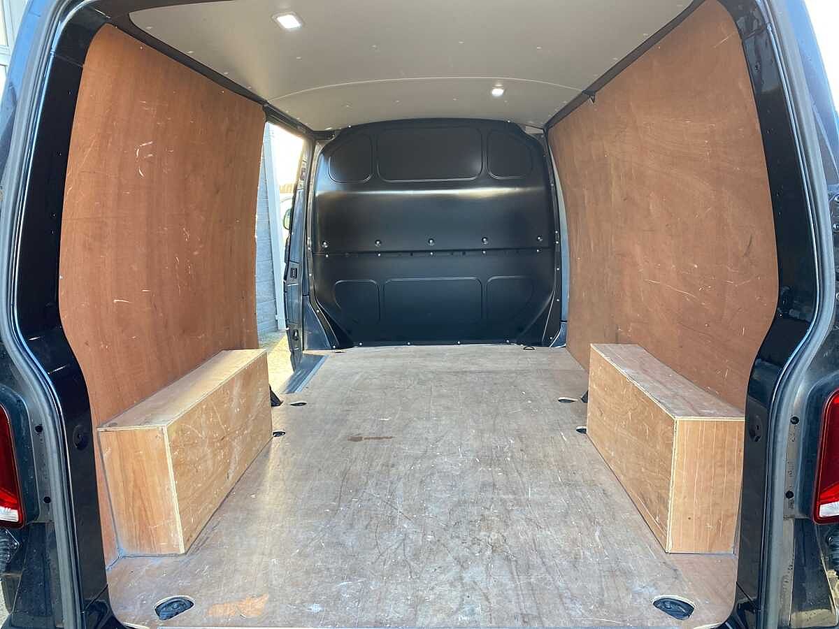 Volkswagen Transporter T30 Lwb Diesel 2.0 TDI 150 Highline Van