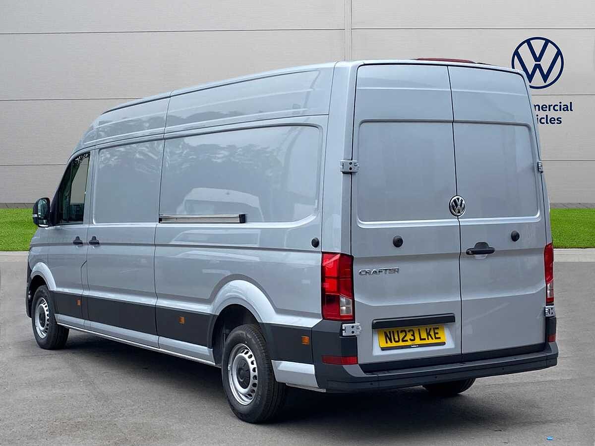 Volkswagen Crafter Cr35 Lwb Diesel Fwd 2.0 TDI 140Ps Trendline Business H/Roof Van Auto