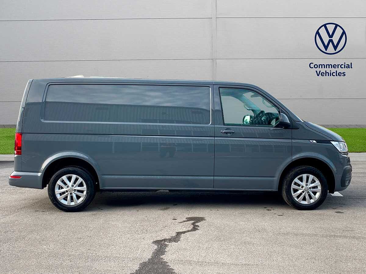 Volkswagen Transporter T30 Lwb Diesel 2.0 TDI 150 Highline Van