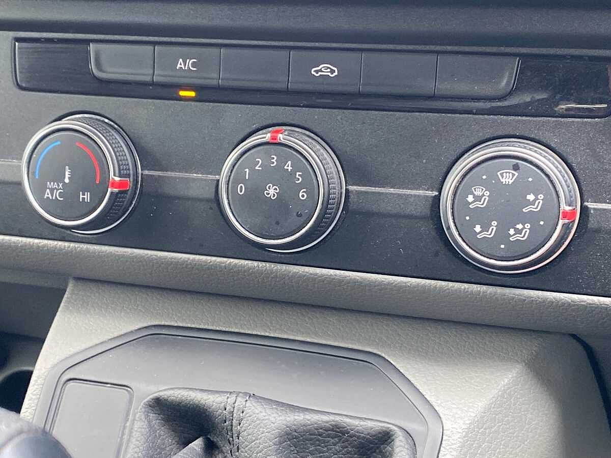 Volkswagen Transporter T30 Swb Diesel 2.0 TDI 150 Highline Van DSG