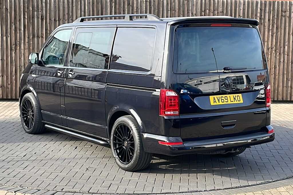 Volkswagen Transporter 2.0 TDI BMT 150 Highline Kombi Van DSG