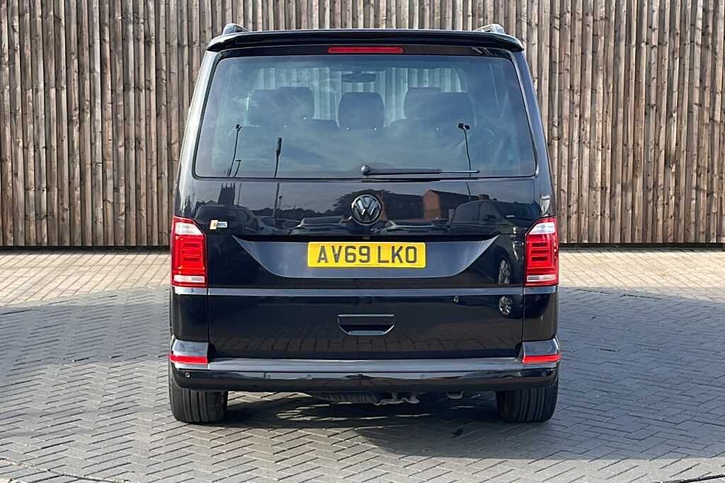 Volkswagen Transporter 2.0 TDI BMT 150 Highline Kombi Van DSG