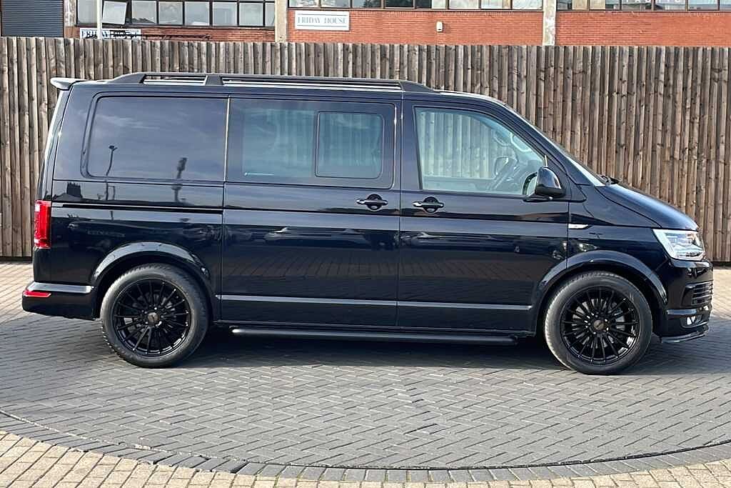 Volkswagen Transporter 2.0 TDI BMT 150 Highline Kombi Van DSG