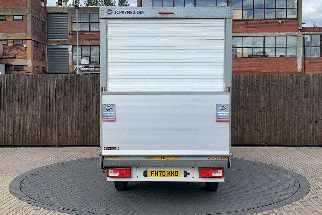 Volkswagen Crafter 2.0 TDI 140PS Startline Chassis cab