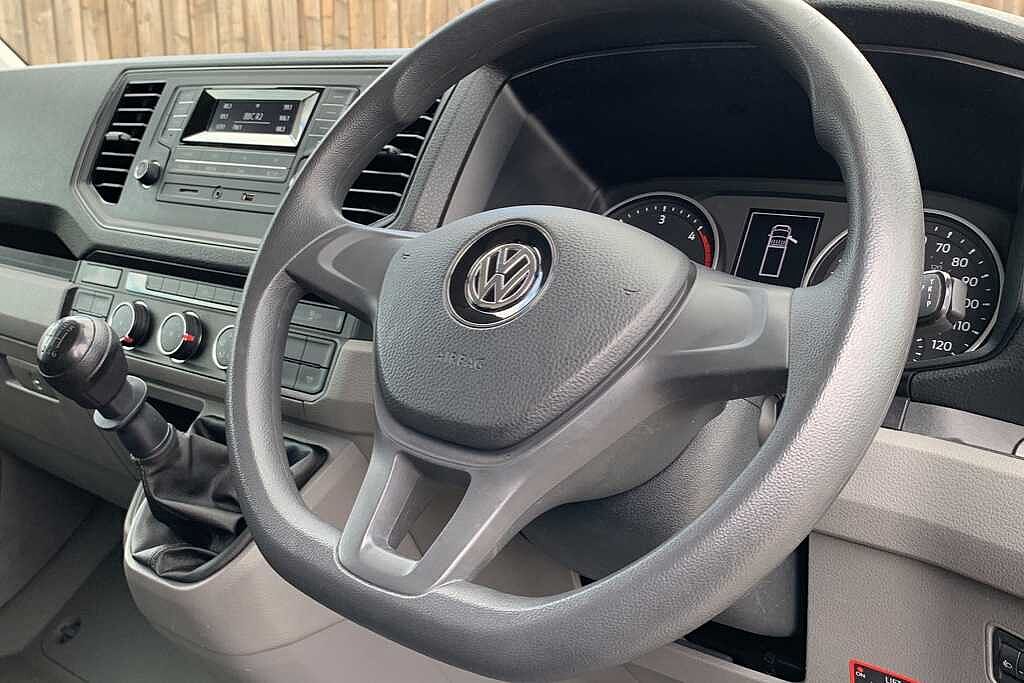 Volkswagen Crafter 2.0 TDI 140PS Startline Chassis cab