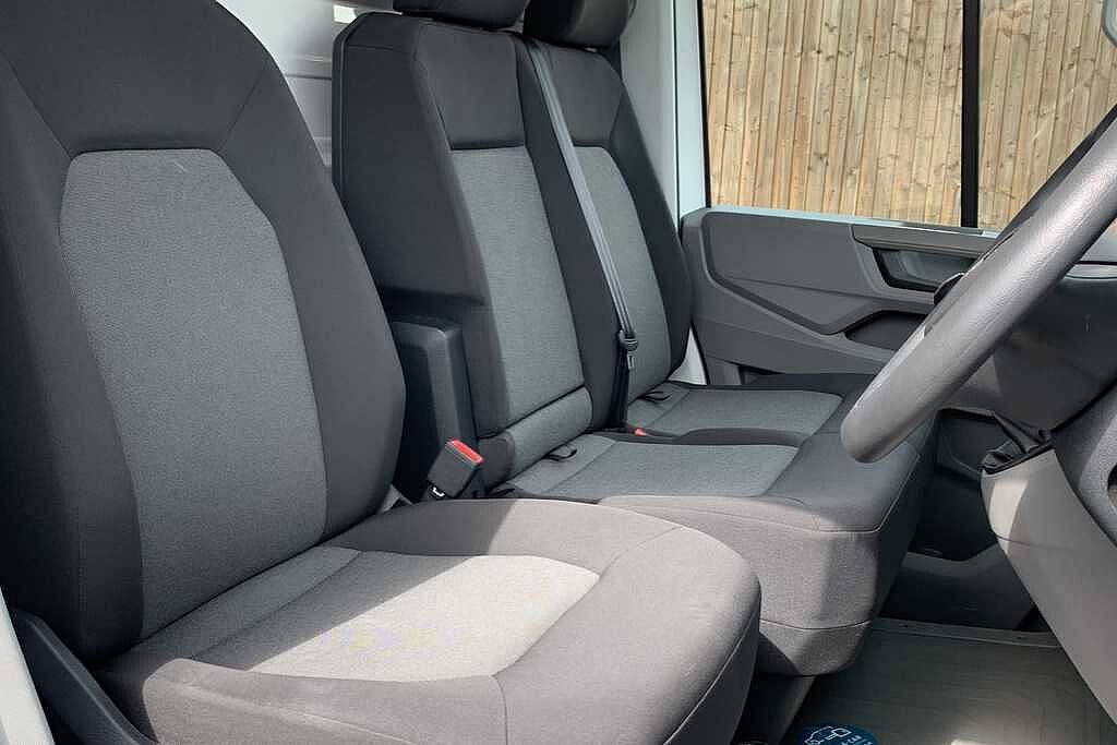 Volkswagen Crafter 2.0 TDI 140PS Startline Chassis cab
