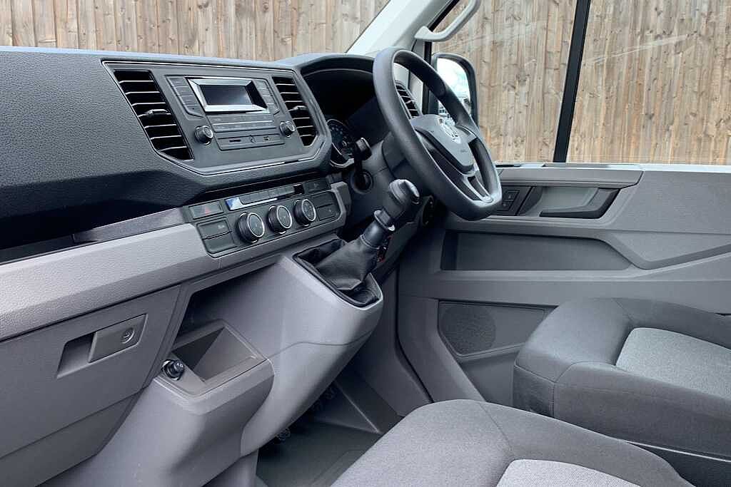 Volkswagen Crafter 2.0 TDI 140PS Startline Chassis cab