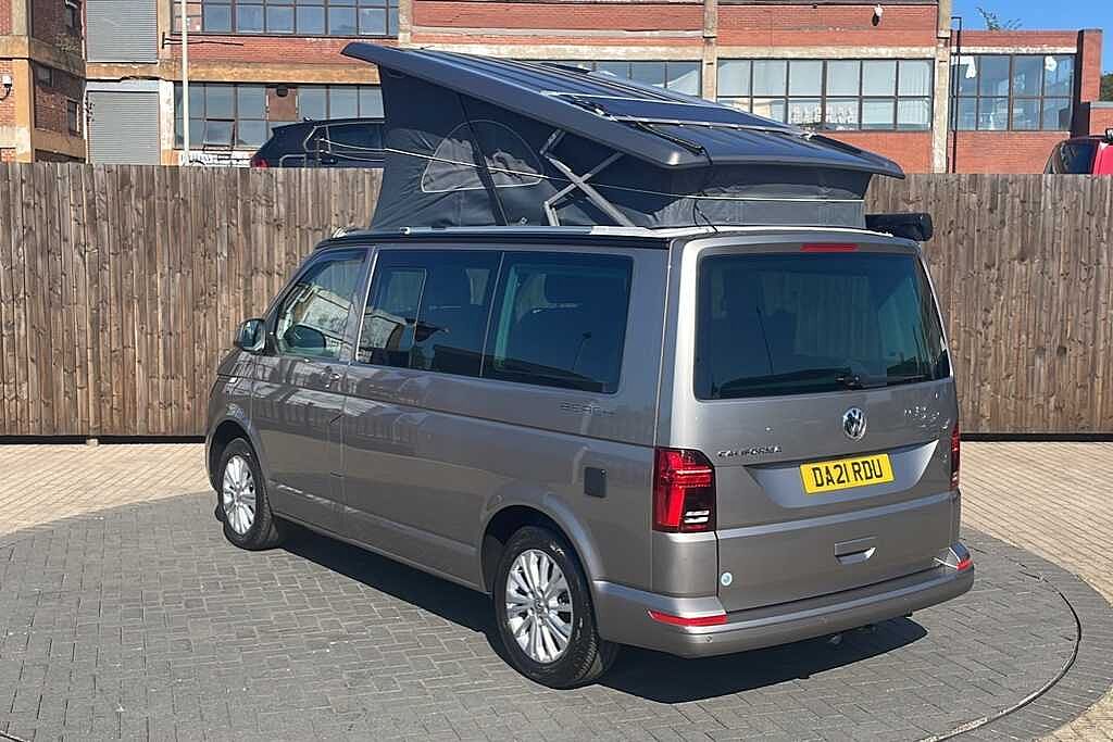 Volkswagen California 2.0 TDI Beach Camper 4dr DSG