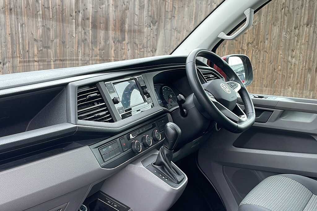 Volkswagen Transporter 2.0 BiTDI 204 Highline Kombi Van 4MOTION DSG